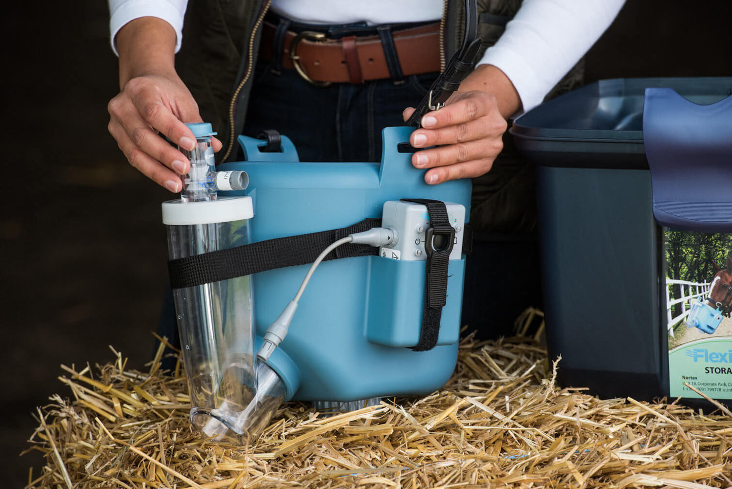 Mask Assembly with Aerosol Holding Chamber Kit (includes inlet valve), Exit Valve and Strap
